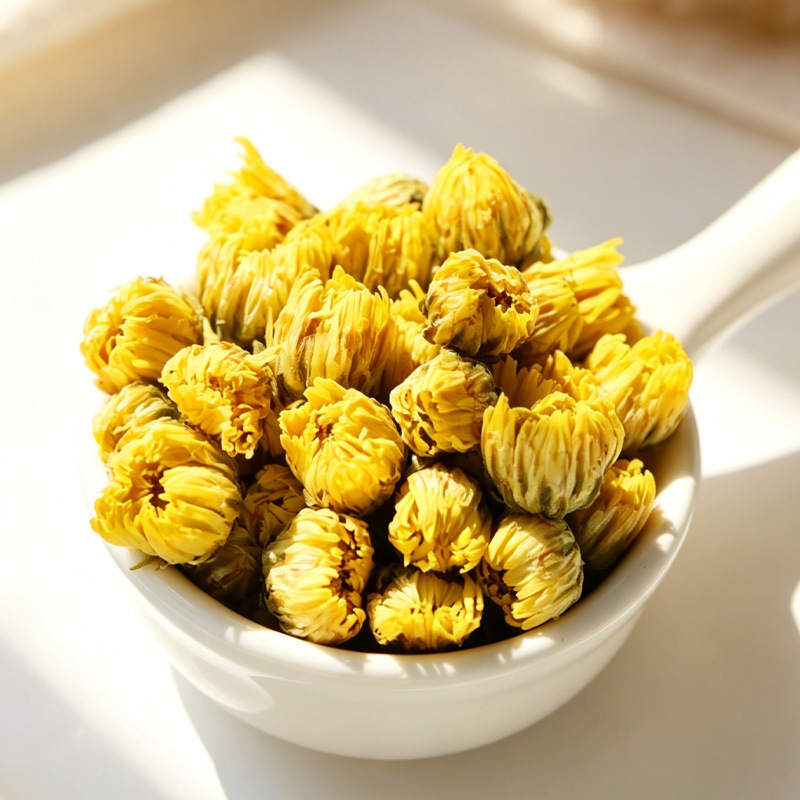 Tai Ju (Chrysanthemum morifolium) Dried Flower Buds — Sulfur-Free Tongxiang Herbal Tea, 500g - Image 3