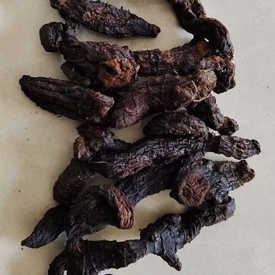 Wild Polygonatum Rhizome Huang Jing 500g Nine Times Steamed and Sun Dried for Soup Tea and Wine Infusion - Image 2