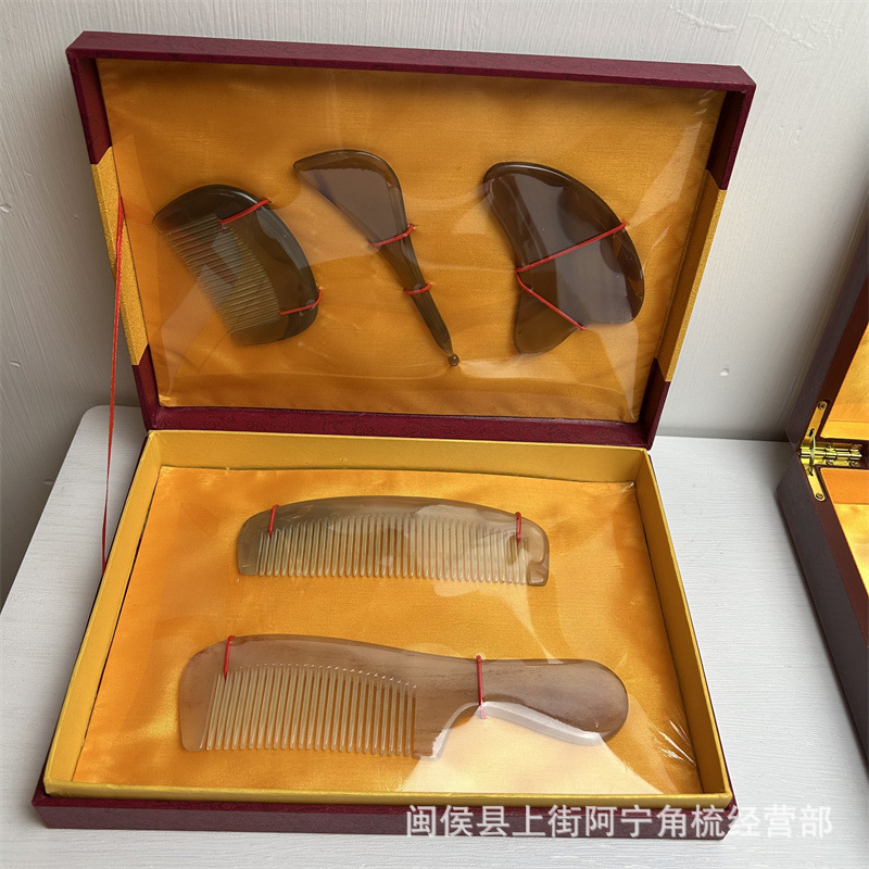 Horn Comb Gift Set Premium Ox Horn Hair Comb for Long Hair Home Use Elegant Festival Gift Box - Image 3