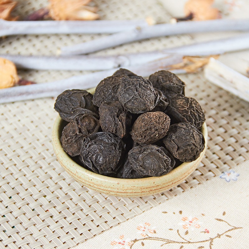 Dried Wu Mei Dark Plum 500g Whole Smoked Plum Fruit for Suan Mei Tang Herbal Drink and Tea - Image 2