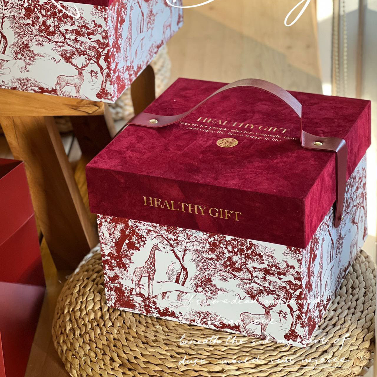 Red Velvet Eight Treasure Gift Box American Ginseng Dendrobium Red Ginseng Deer Antler Reishi Tangerine Peel 190g - Image 4