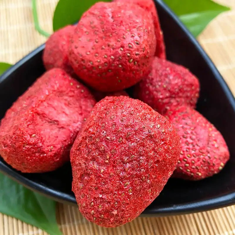 Freeze-Dried Strawberry Dices (Fragaria × ananassa) — Crisp Fruit Snack, 500g - Image 4