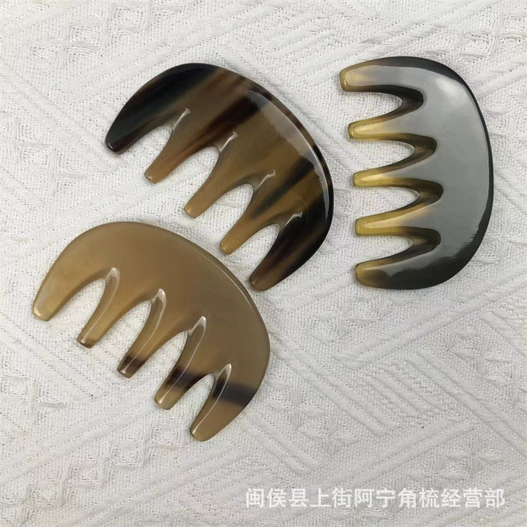 Natural Horn Five-Tooth Comb 9.5cm Scalp Massage Comb for Travel and Daily Hair Care - Image 2