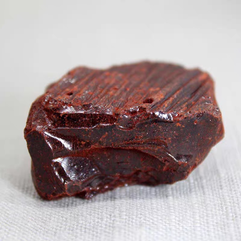 Dragon's Blood Resin Xue Jie 龙血竭 500g Dried Resin for Traditional Herbal Use - Image 2