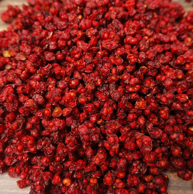 Dried Schisandra Berry 250g Northeast Changbai Mountain Wu Wei Zi Sun Dried Unsulfured - Image 3