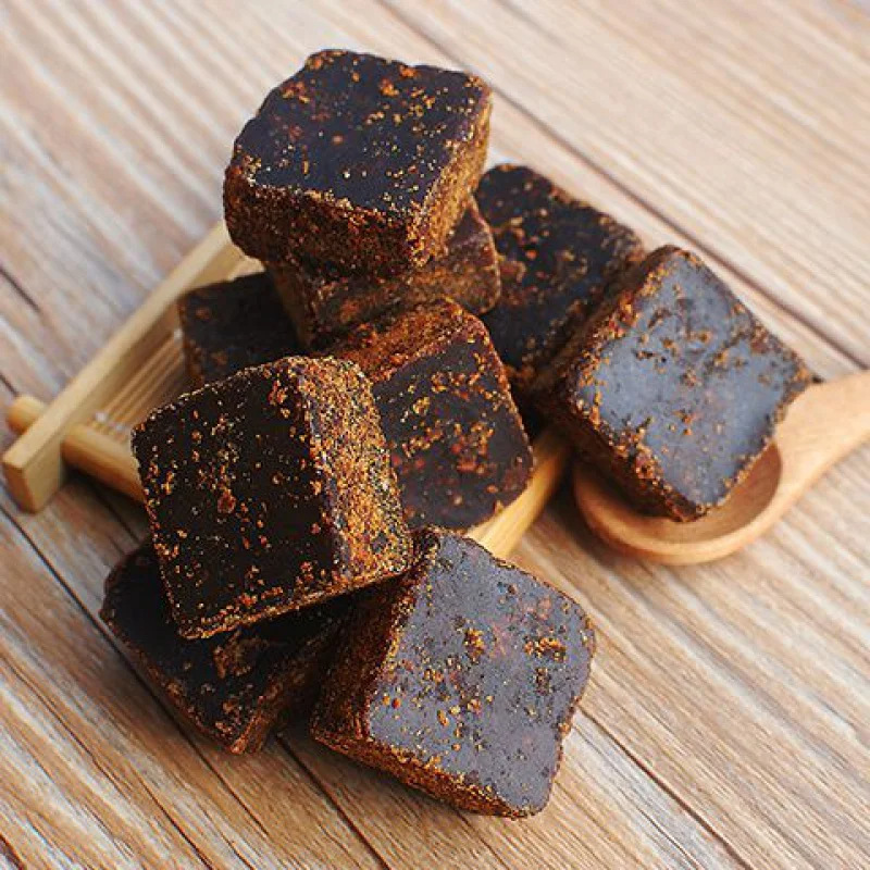 Yunnan Handmade Brown Sugar Blocks 1kg Traditional Cane Sugar for Cooking and Beverages - Image 2