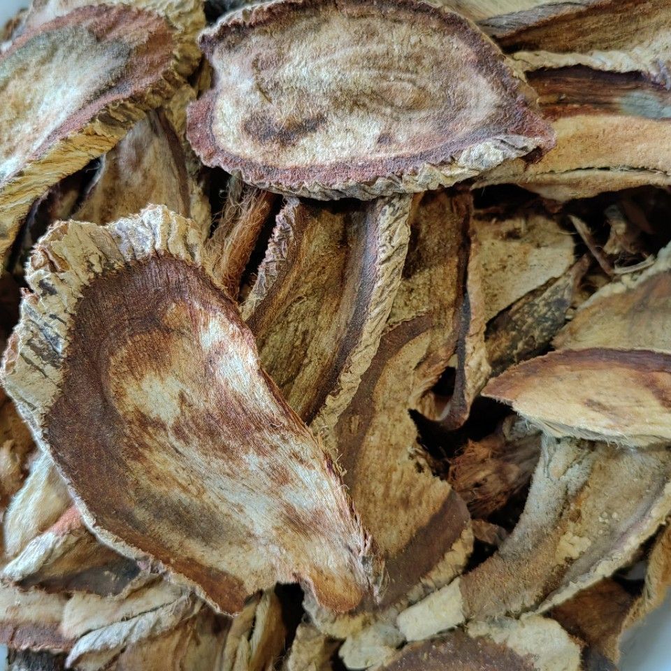 Red Kwao Krua Root (Pueraria mirifica) — Thai Botanical for Wine & Tea Infusions - Image 4