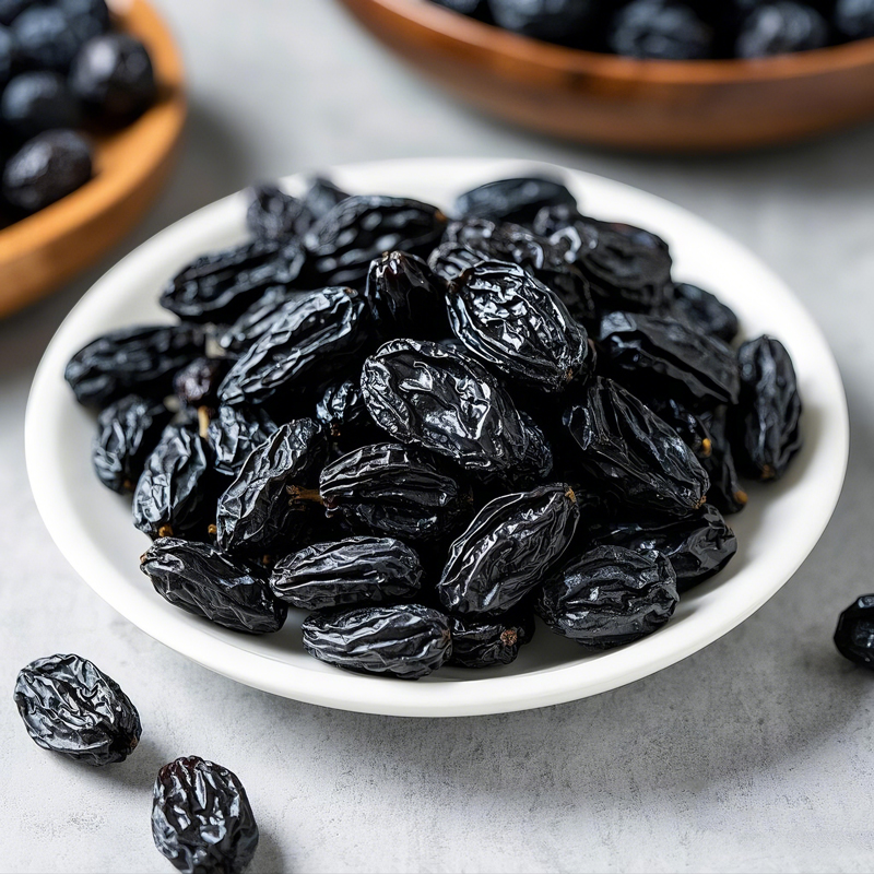 Dried Black Currant Raisins Heijialun Xinjiang Culinary Dried Fruit 2 lb Bulk Pack - Image 4