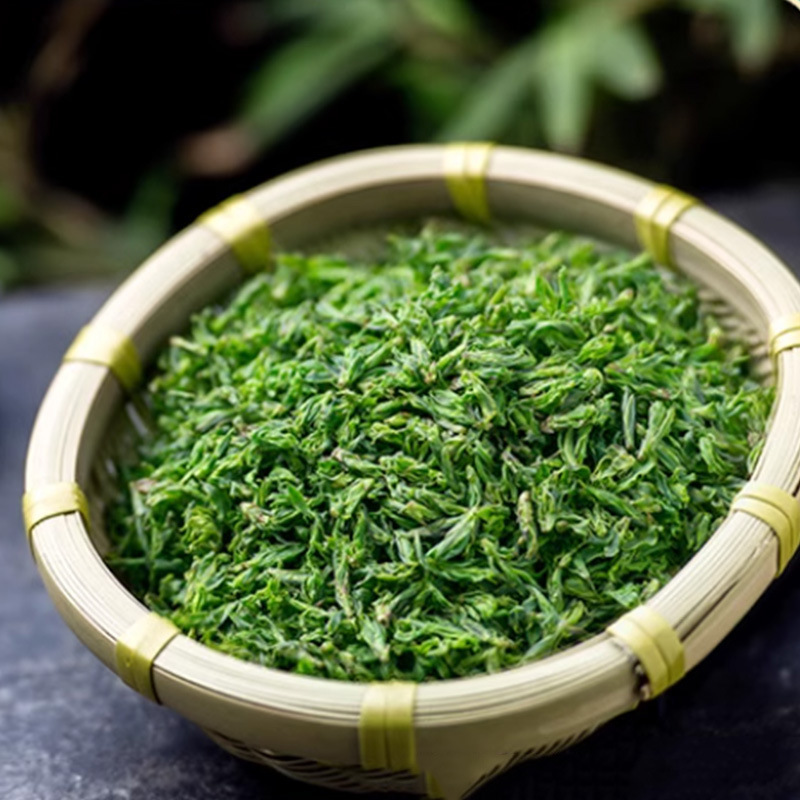 Small Leaf Kuding Tea Ku Ding Cha 70g Can Wild Style Green Bitter Tea Hot Brew Daily Herbal Drink - Image 3