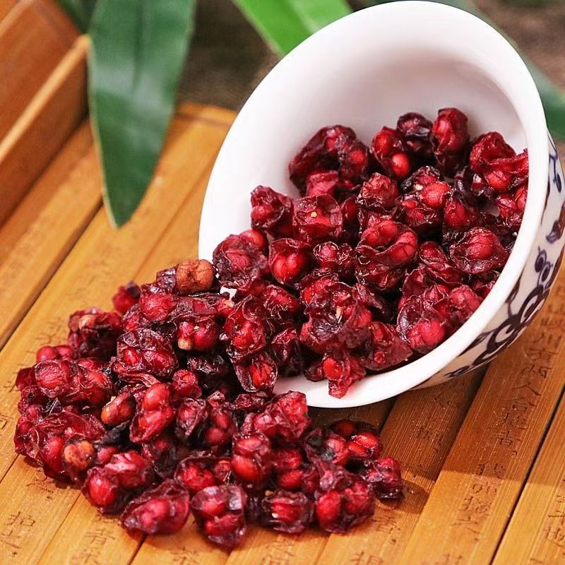 North Schisandra Berry Wu Wei Zi 500g Dried Whole Fruit for Tea Wine and Decoction - Image 2