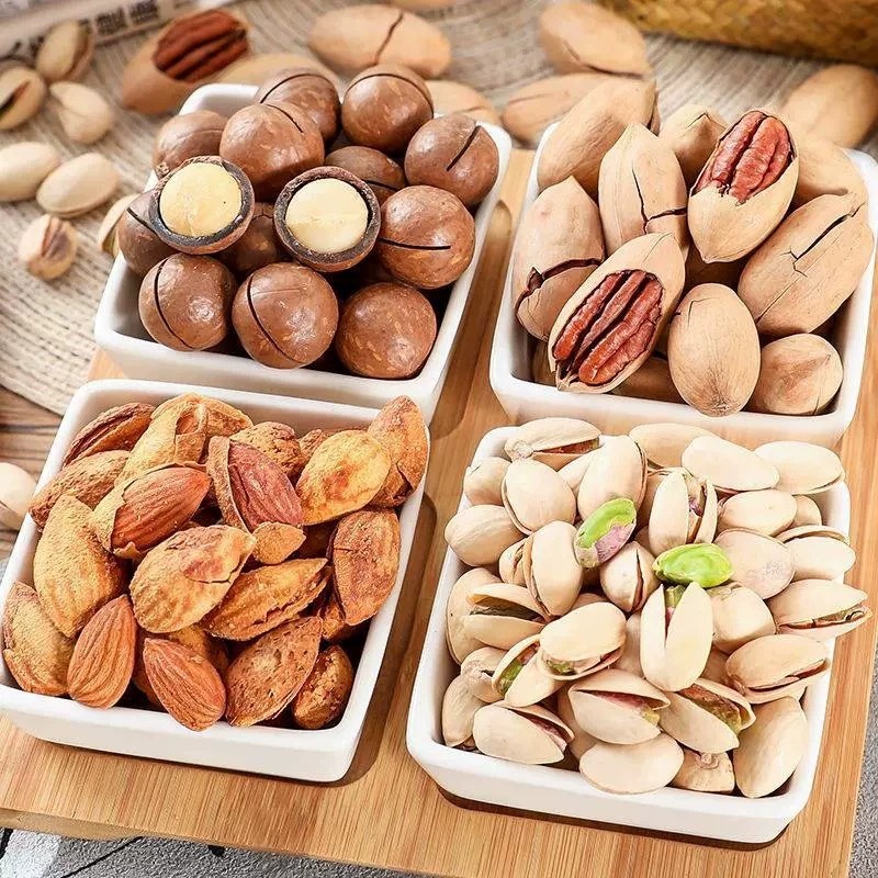 Roasted Mixed Nuts Gift Set 4 Cans 2.5 Jin Cashews Macadamia Almonds Walnuts Holiday Snack Box - Image 2