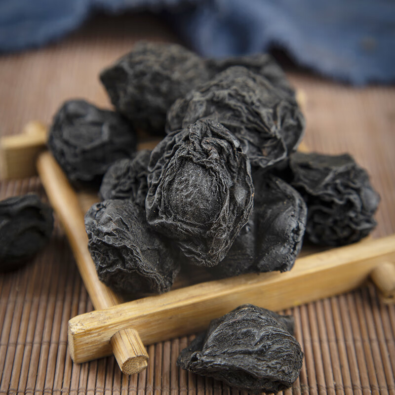 Dried Smoked Dark Plum Wu Mei 500g Suan Mei Tang Ingredient for Herbal Drink and Culinary Use - Image 2