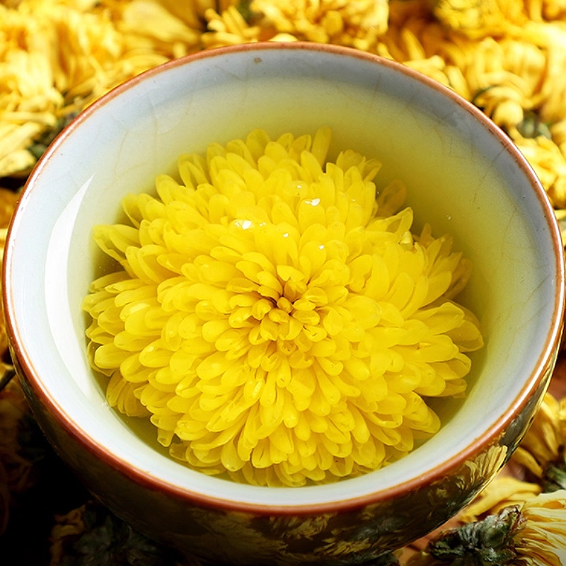 Wuyuan Imperial Chrysanthemum Tea Huang Ju Whole Flower Loose Herbal Tea 500g Low Temperature Dried - Image 2