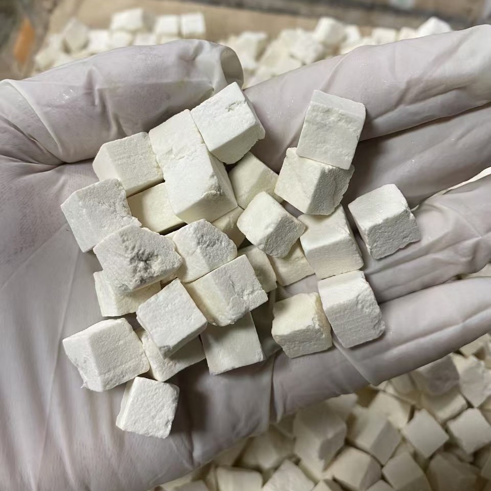 Dried Poria Cubes Fu Ling 茯苓 Diced White Poria Root for Herbal Soups and Decoctions - Image 2