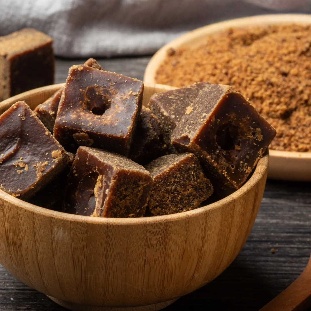 Yunnan Handmade Brown Sugar Blocks 1kg Traditional Cane Sugar for Cooking and Beverages - Image 3