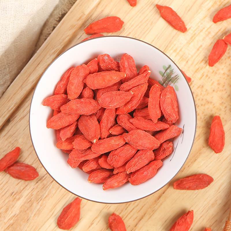 Ningxia Goji Berries Dried Wolfberry Fruit for Tea Soup and Congee 80g - Image 4