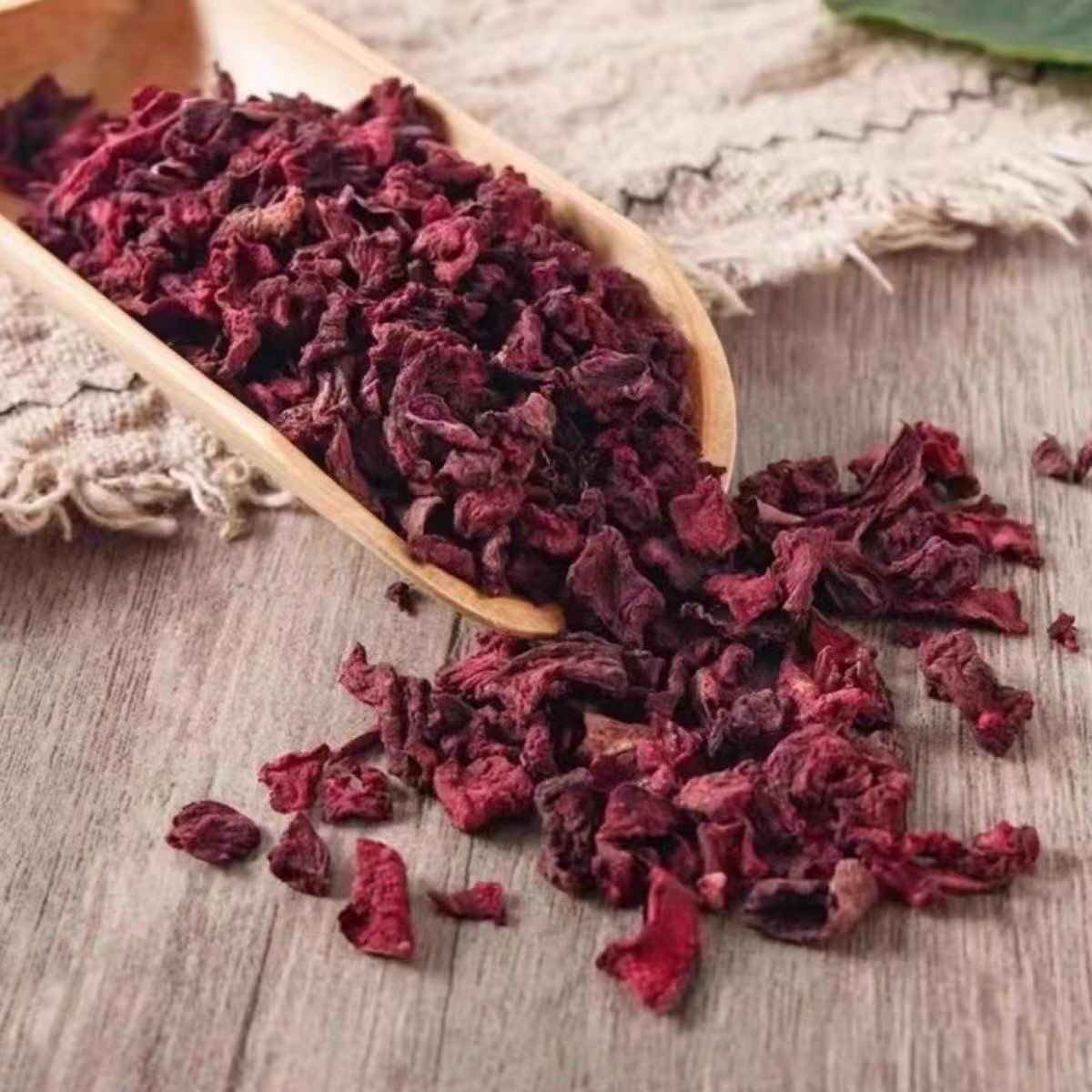 Dragon Blood Fruit Tea Long Xue Guo 500g Dried Herbal Tea from Yunnan - Image 2