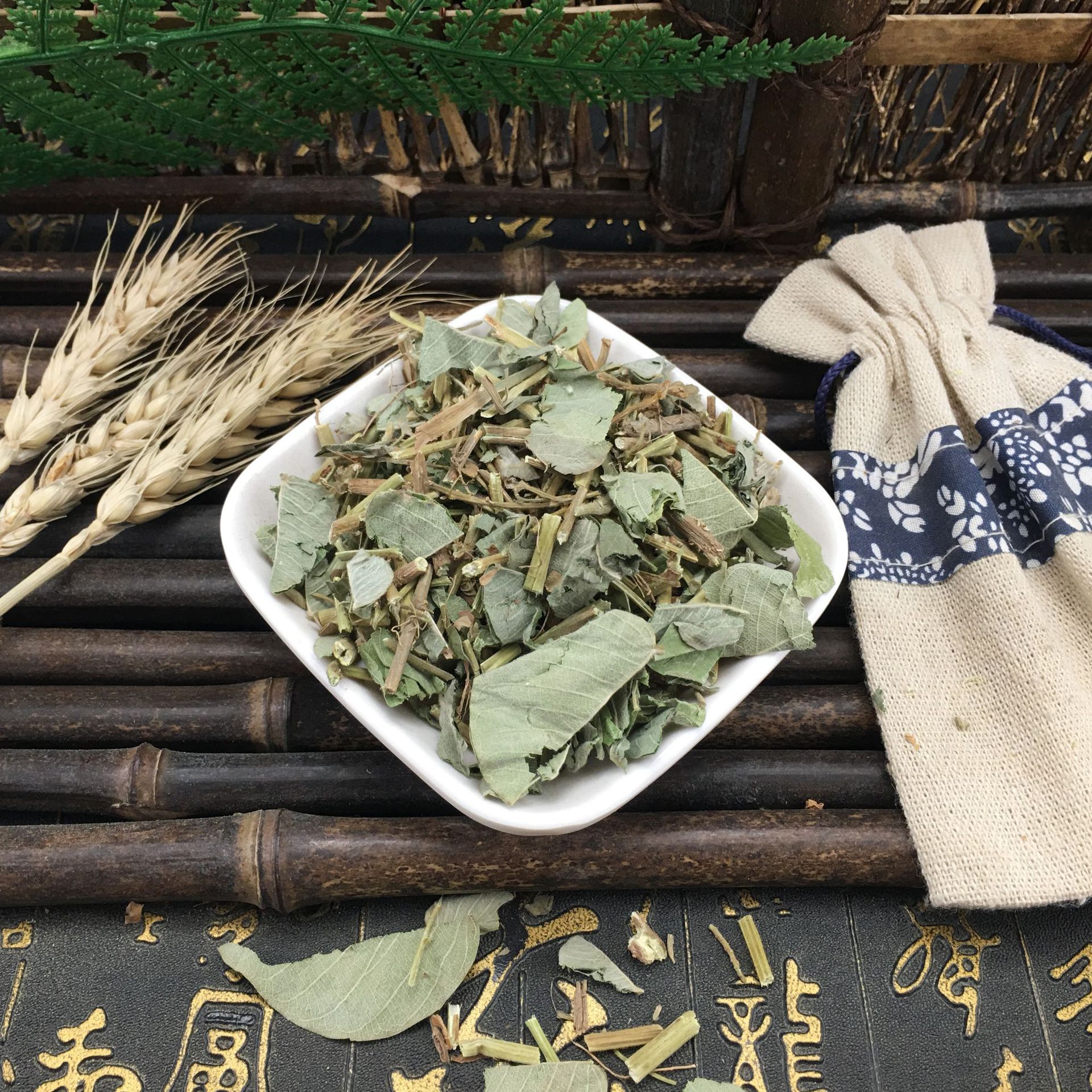 Dried Lysimachia Jin Qian Cao Loose Herb Bulk Large Leaf Gold Coin Grass Traditional Herbal Tea and Decoction Ingredient 500g - Image 3