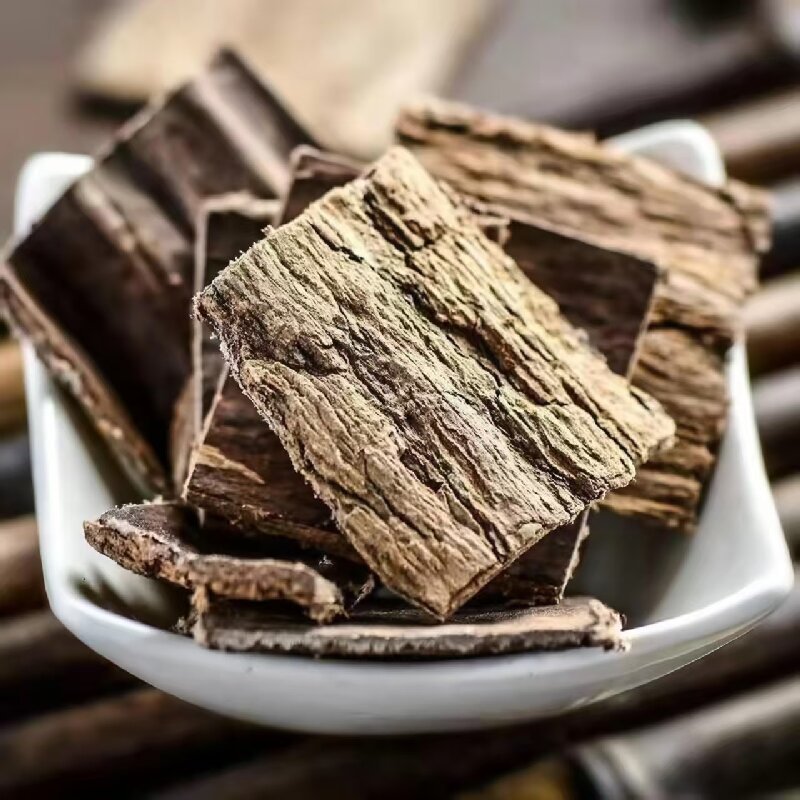 Eucommia Bark Slices (Eucommia ulmoides) — Salt-Processed & Stir-Fried Du Zhong for Soup & Tea - Image 3