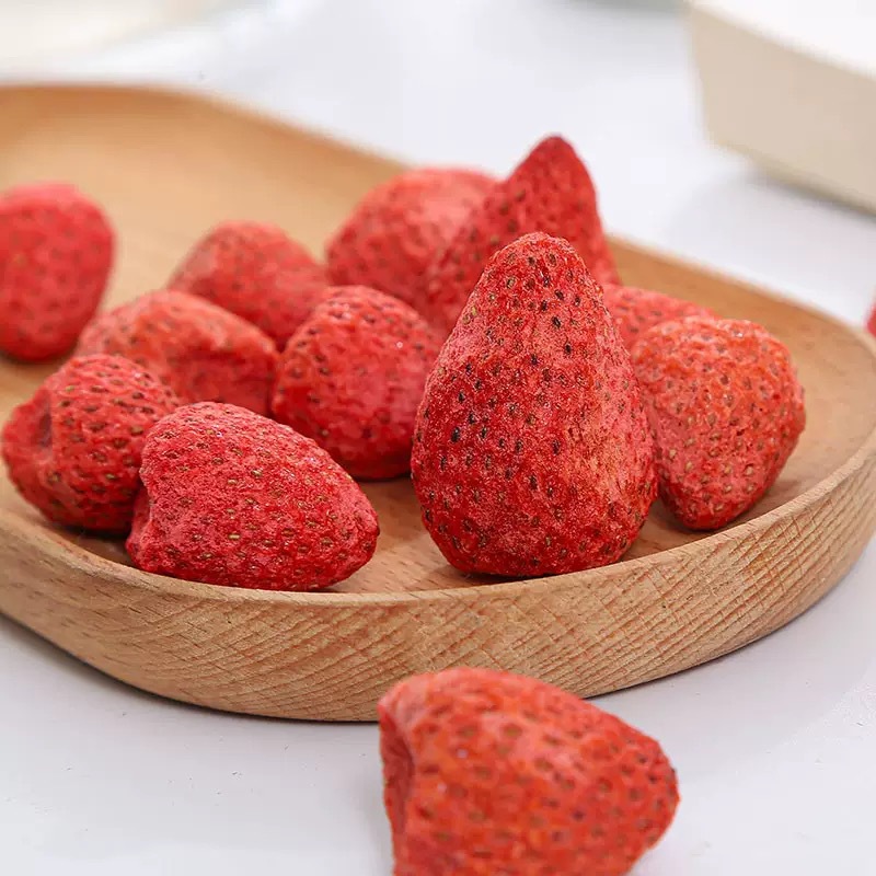 Freeze Dried Strawberry Pieces 500g Fruity Herbal Tea Ingredient for Blends and Culinary Use - Image 3