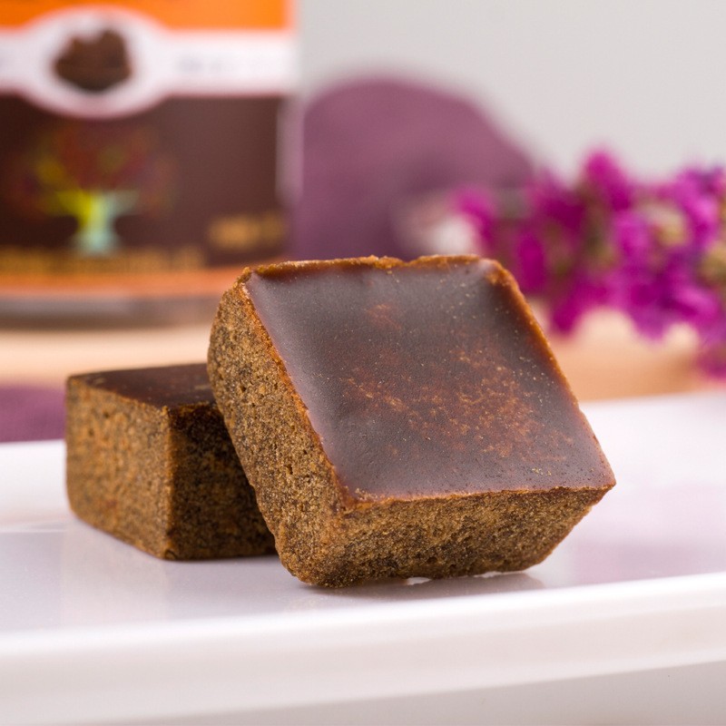 Yunnan Brown Sugar Blocks Lao Jiang Gan Zhe Hei Tang Traditional Slow Cooked Ginger Sugarcane Dark Sugar Ready to Eat 200 Bottles Wholesale - Image 2