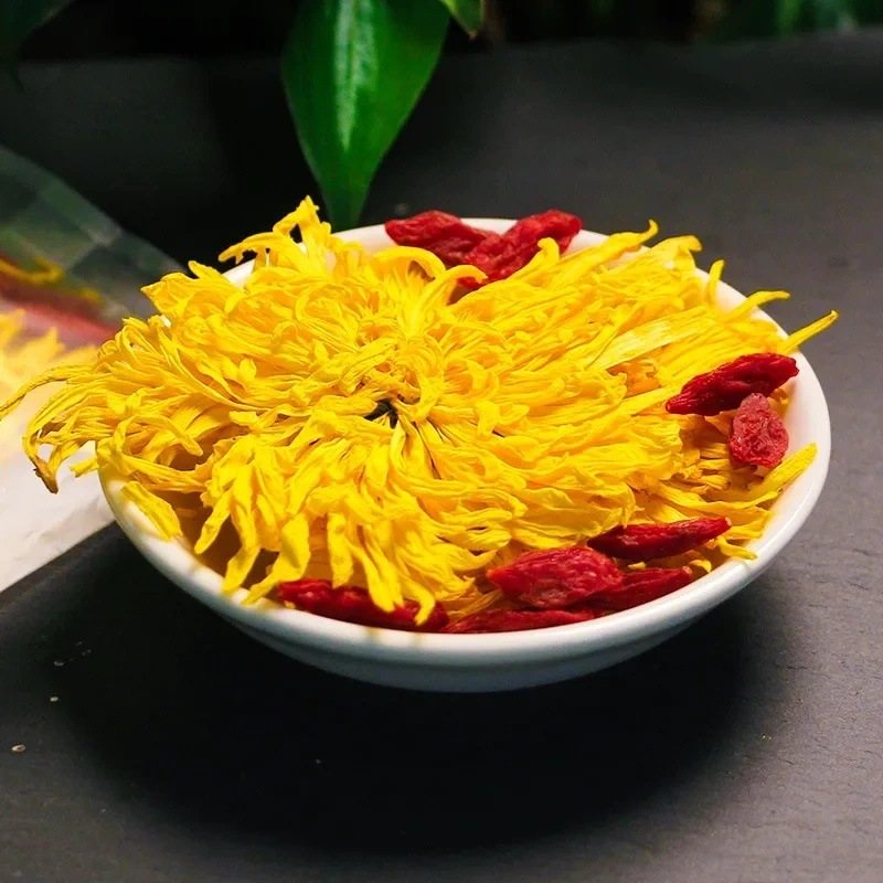 Golden Silk Chrysanthemum Tea Jin Si Huang Ju Large Blooms Individually Wrapped 100 Flowers Per Bag - Image 4