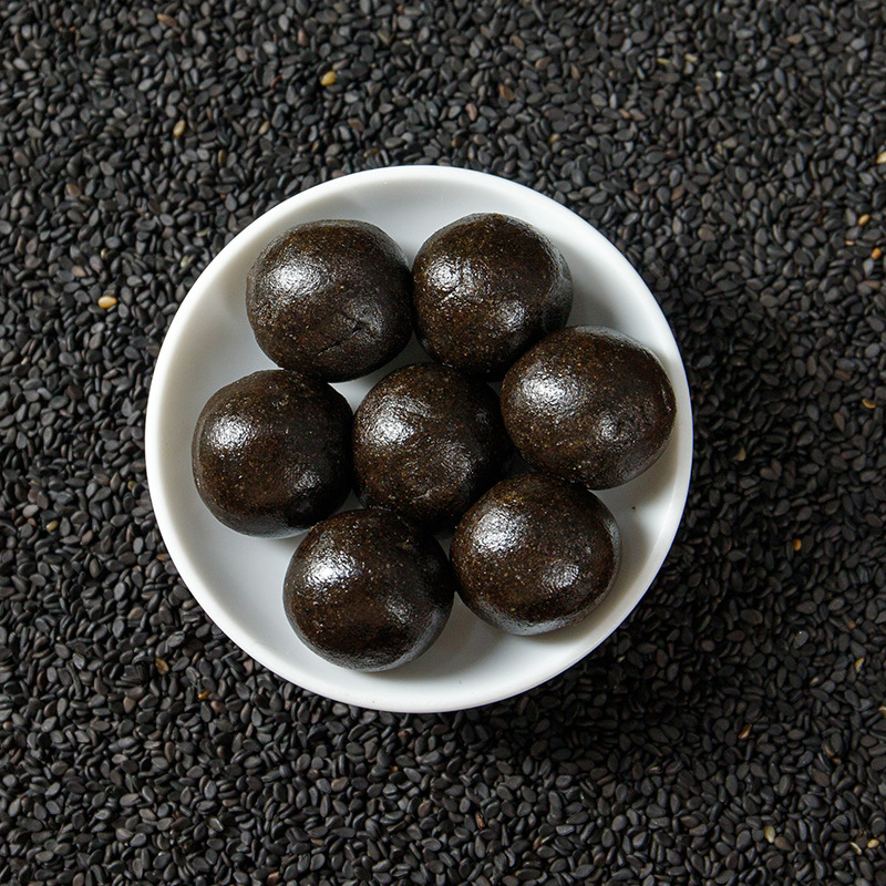 Nine-Steam Nine-Sun Black Sesame Balls (Sesamum indicum) — Honey Herbal Pastes, 108g - Image 3