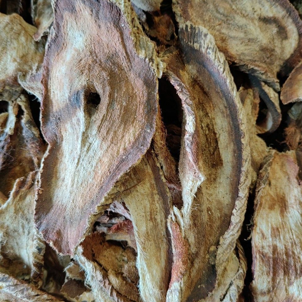 Red Kwao Krua Root (Pueraria mirifica) — Thai Botanical for Wine & Tea Infusions - Image 2
