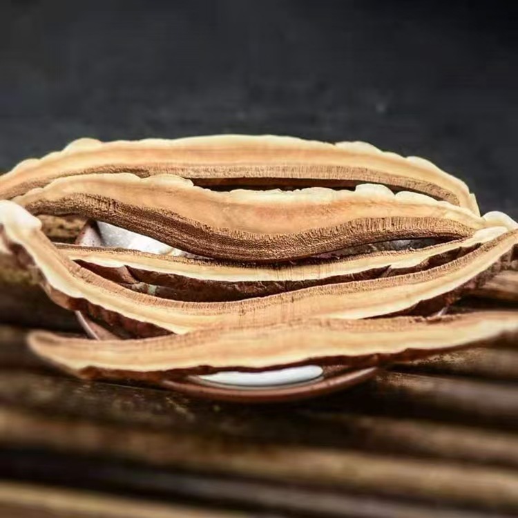 Reishi Mushroom Slices (Ganoderma lucidum) — Changbai Mountain Dried Lingzhi for Tea, Soup & Wine - Image 2