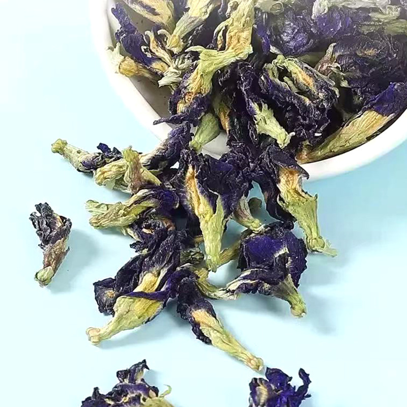 Butterfly Pea Flower Lan Hu Die Dried Blue Petals for Tea Drinks and Natural Food Coloring 30g Bottle - Image 2