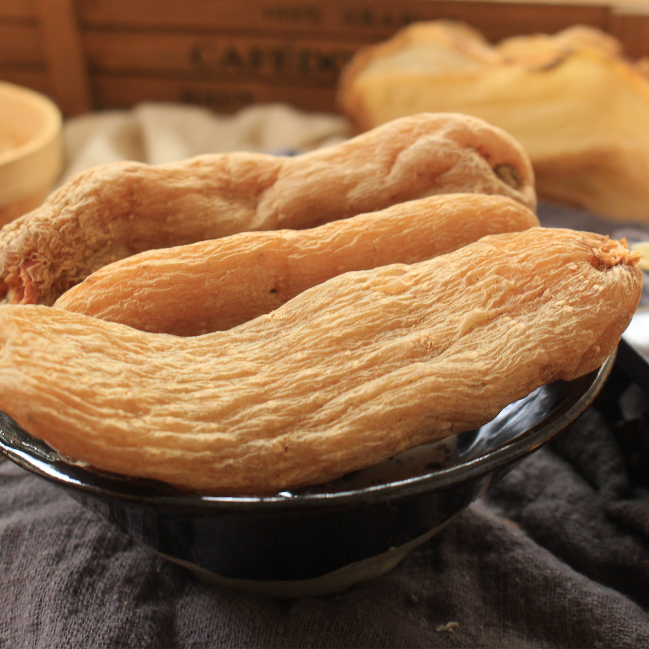 Tian Ma Dried Gastrodia Slices 500g Yunnan Sun Dried Chinese Herbal Tea and Soup Ingredient - Image 2