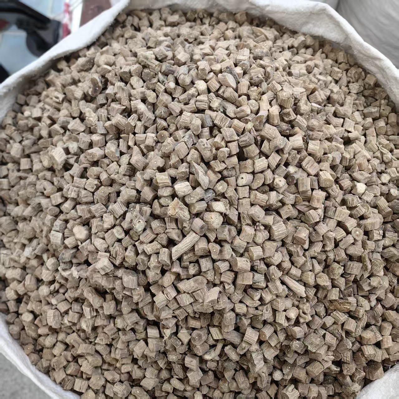 Huai Niu Xi Achyranthes Root Powder 500g Henan Dried Herb for Decoction and Culinary Use - Image 4