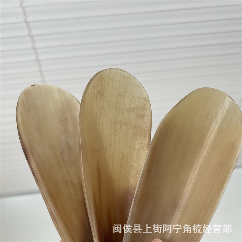 Natural Buffalo Horn Gua Sha Board Half-Edge Scraping Plate for Beauty Massage and Body Care - Image 3