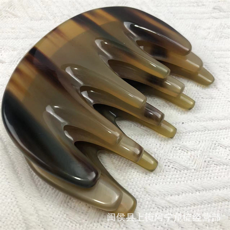 Natural Horn Five-Tooth Comb 9.5cm Scalp Massage Comb for Travel and Daily Hair Care - Image 3