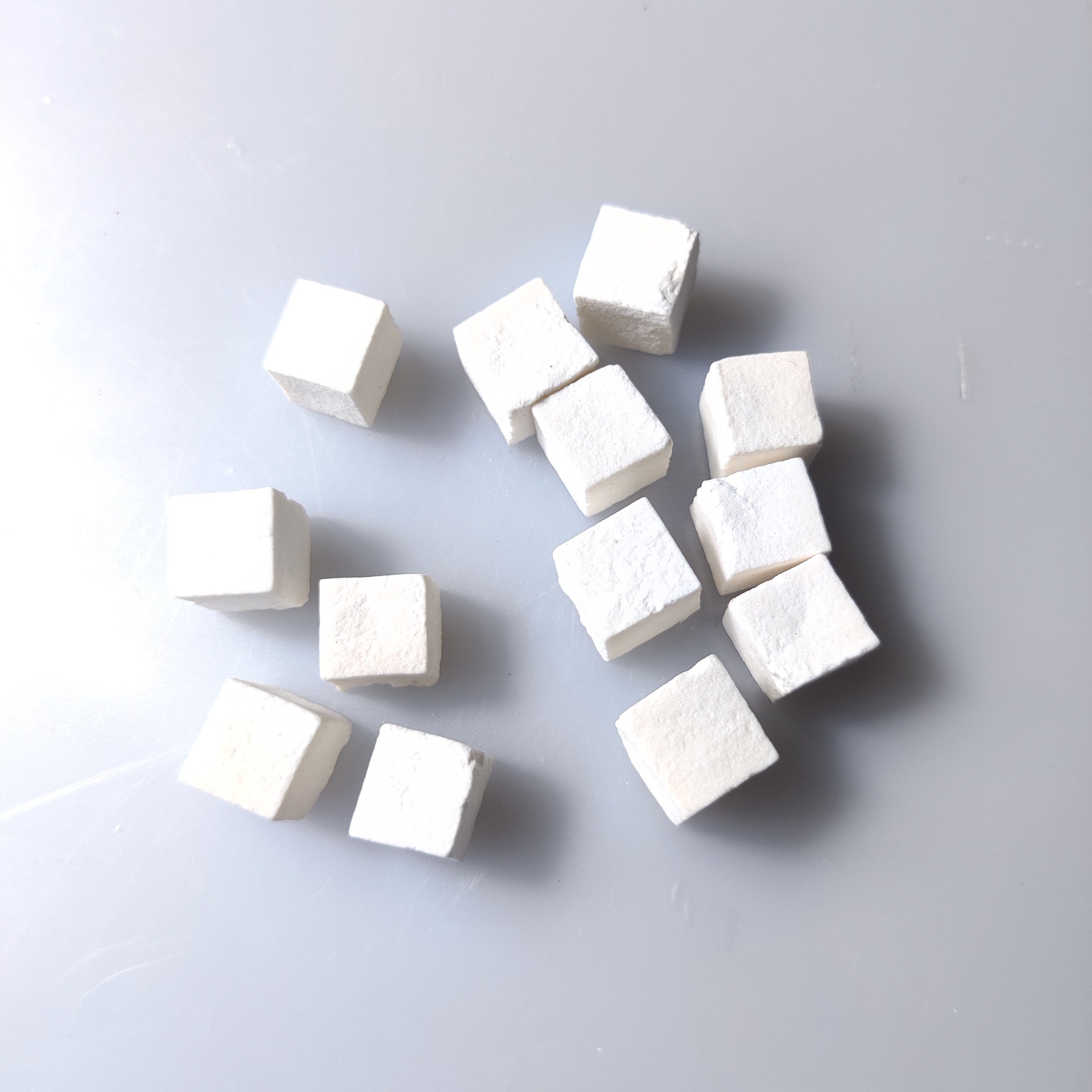 Poria Fu Ling Fu Ling Cubes Dried TCM Herb 500g Yunnan Sulfur-Free Hand-Selected - Image 2