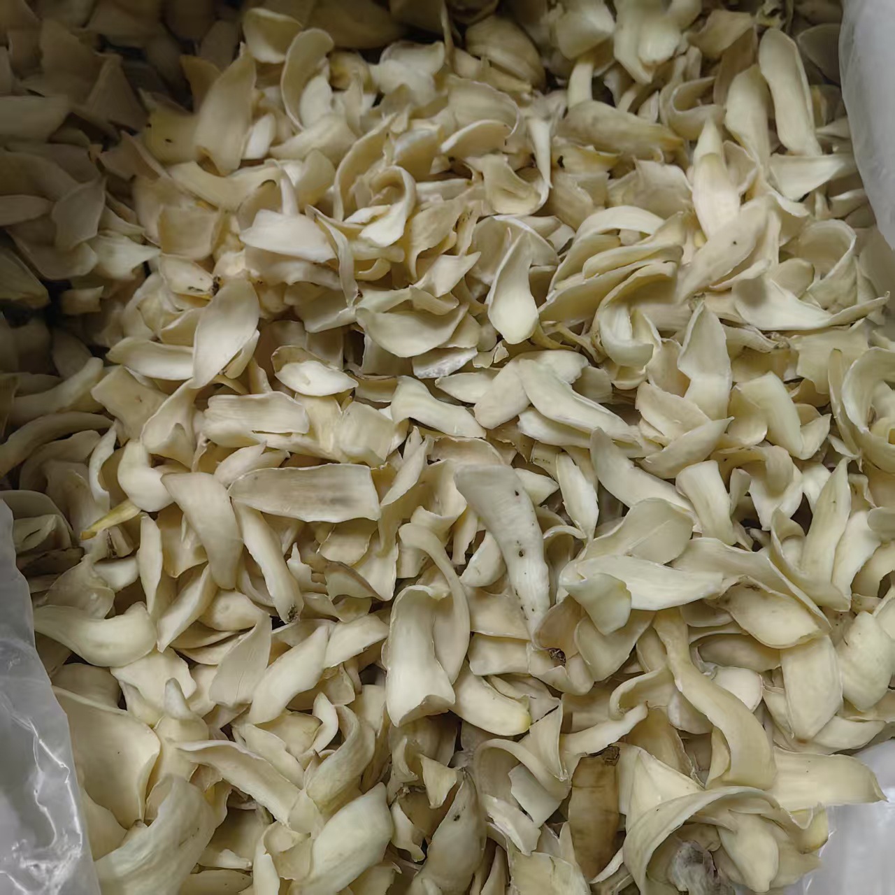 Dried Longya Bai He Lily Bulb Slices 500g for Soup Congee and Herbal Cooking - Image 4