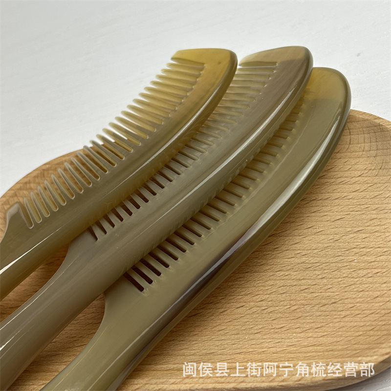 Genuine Horn Comb Wide Tooth Buffalo Horn Hair Comb with Handle 15-20CM - Image 4
