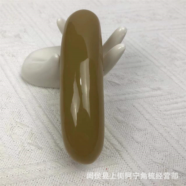 Horn Massage Comb Goat Horn Six-Teeth Scalp Massage Comb 10 cm Acupoint Comb - Image 3