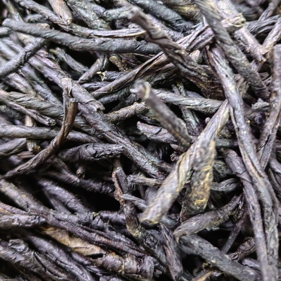 Ku Ding Tea (Ilex kudingcha) — Large & Small Leaf Bitter Herbal Tea, 500g - Image 2