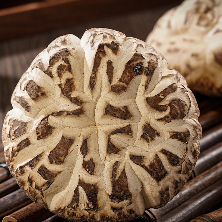 Dried Flower Shiitake Mushrooms Large Thick Meat Boneless Dried Mushroom 200g Bag - Image 4