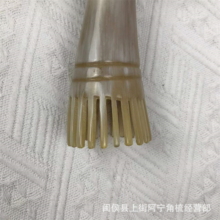Natural Buffalo Horn Comb Fine and Wide Teeth Massage Comb Gua Sha Board Acupoint Stick 15-20cm - Image 3