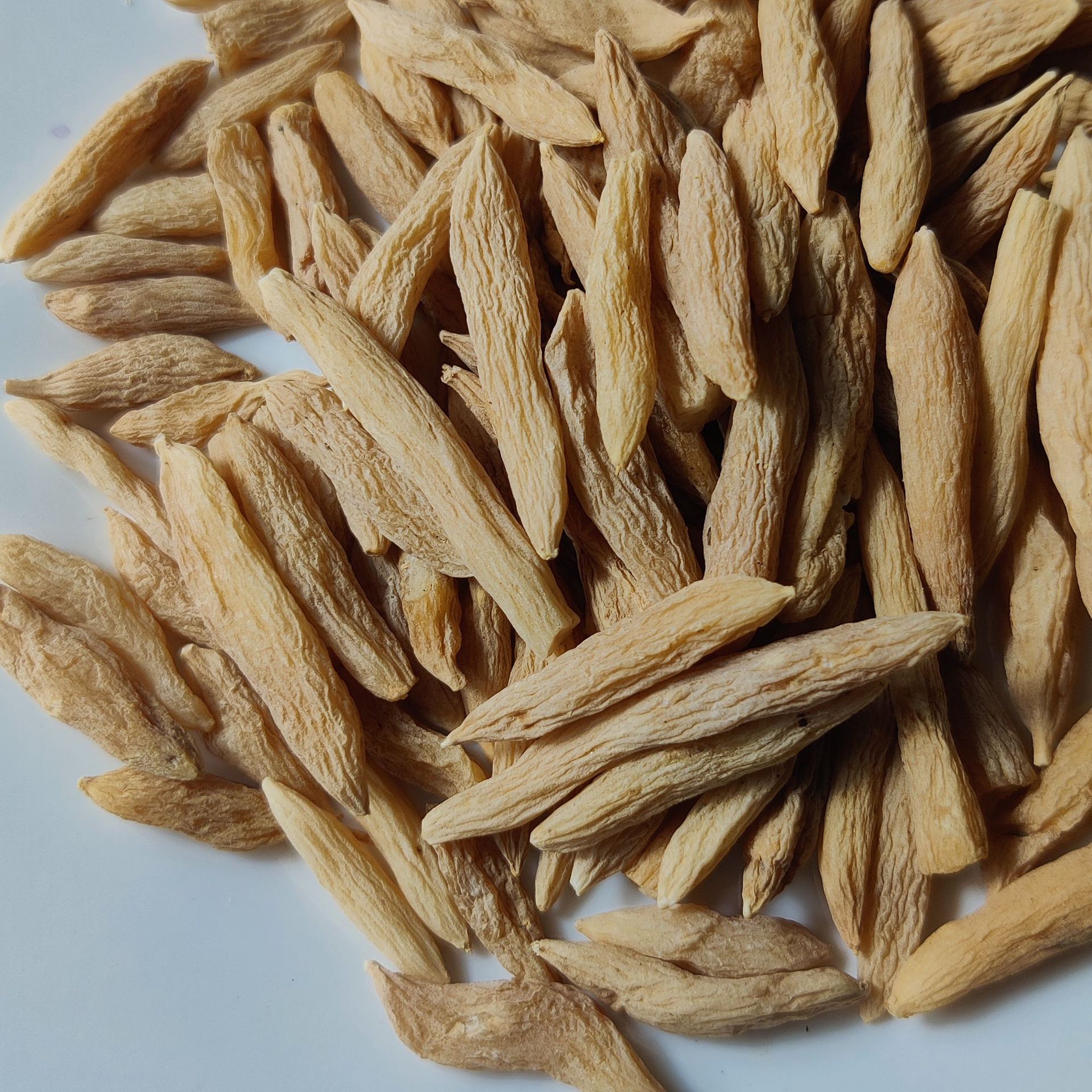 Dried Ophiopogon Root Mai Dong 500g Sichuan Sun Dried Herb for Tea and Decoction - Image 3