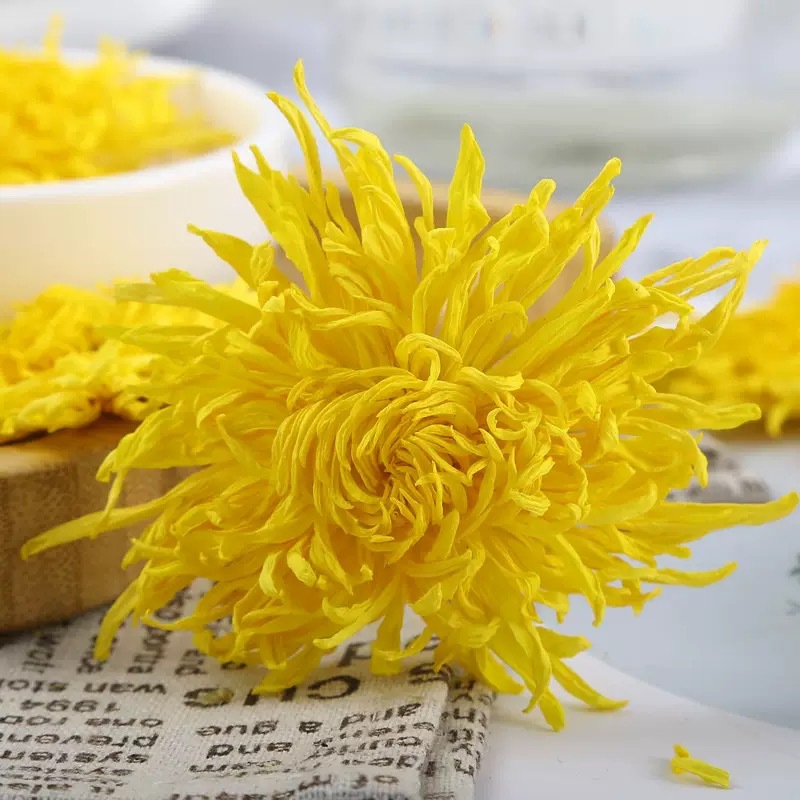 Golden Silk Chrysanthemum Tea Jin Si Huang Ju 500g Dried Blooms for Brewing and Daily Herbal Tea - Image 2