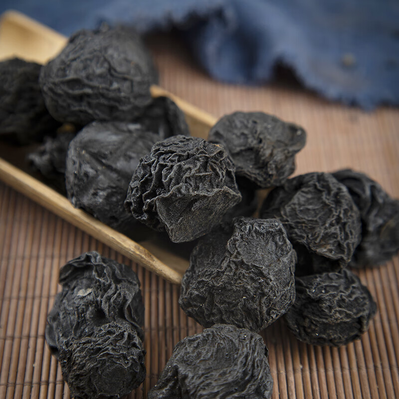 Dried Smoked Dark Plum Wu Mei 500g Suan Mei Tang Ingredient for Herbal Drink and Culinary Use - Image 3