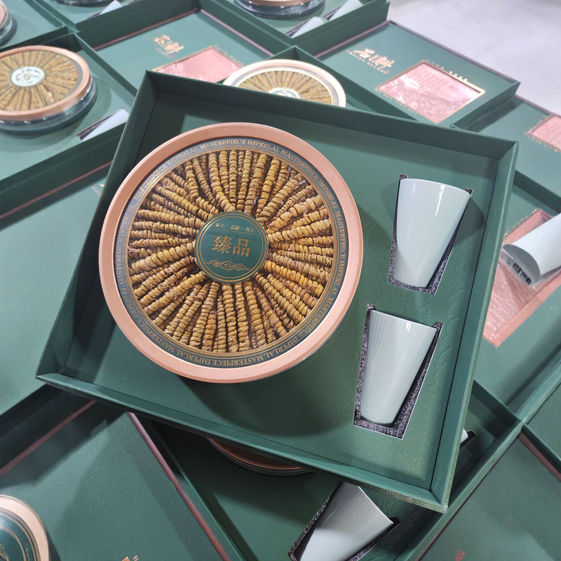 Premium Dendrobium Fengdou Gift Box 150g Dried Shi Hu Herbal Wellness Gift for Elders and Business - Image 3