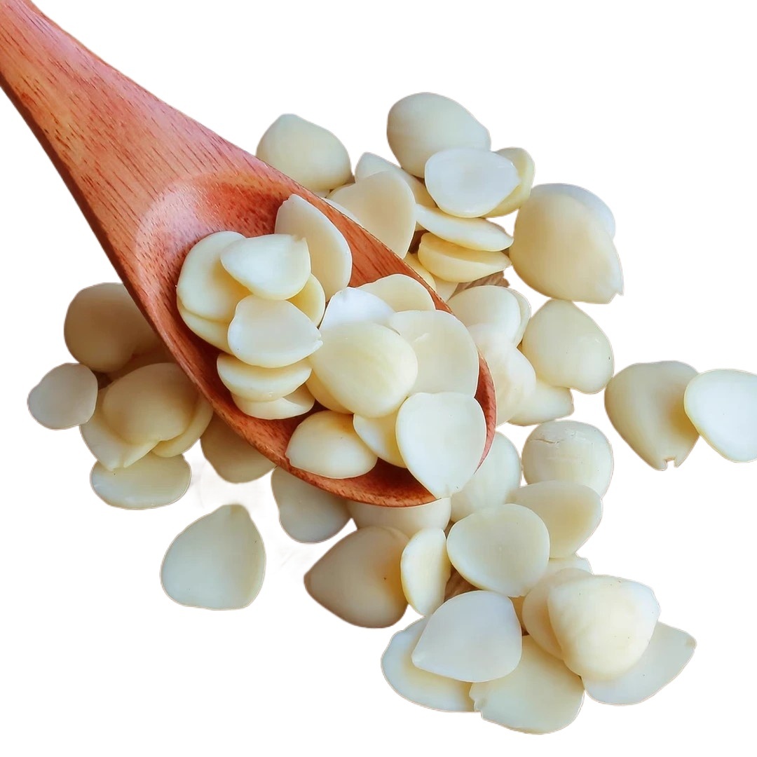 Peeled Sweet Apricot Kernels Xing Ren 500g Dried Sliced Chinese Herbal Ingredient for Decoctions and Culinary Use - Image 2